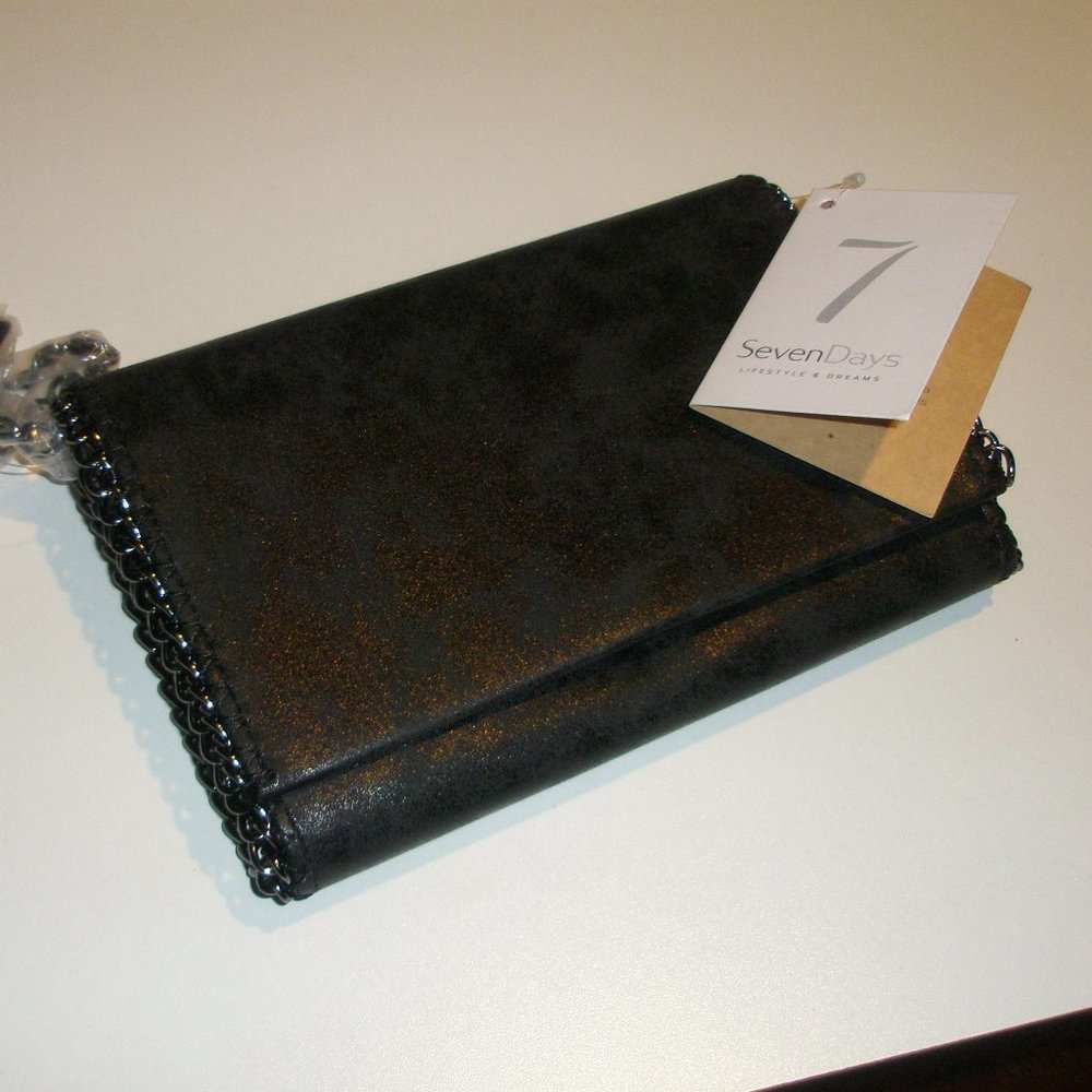 NEW w/ Tags 7 Days Lifestyle & Dreams BLK CHLOE VEGAN Flap Crossbody & Clutch